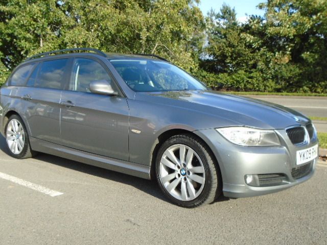 2009 BMW 3 SERIES 320d SE Touring image 1