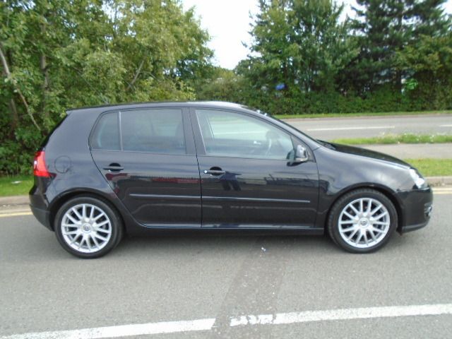 2008 Volkswagen Golf TDi GT TDI image 2
