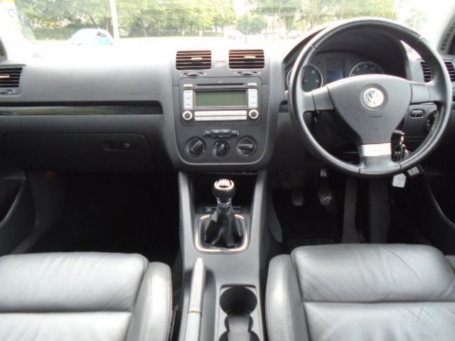 2008 Volkswagen Golf TDi GT TDI image 4