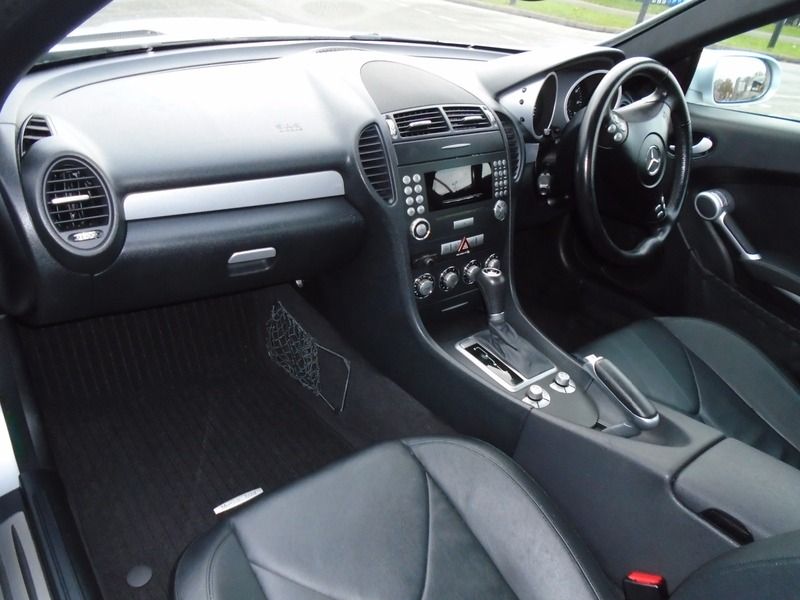 2006 Mercedes SLK200 Kompressor image 4
