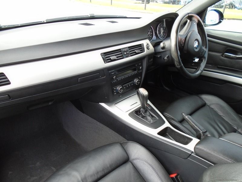 2007 BMW 3 SERIES 330i M Sport image 4