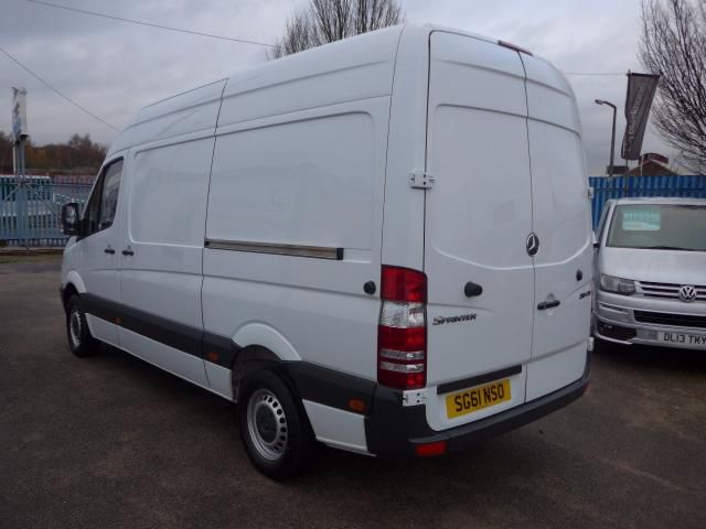 2011 MERCEDES-BENZ SPRINTER 210 CDI image 3