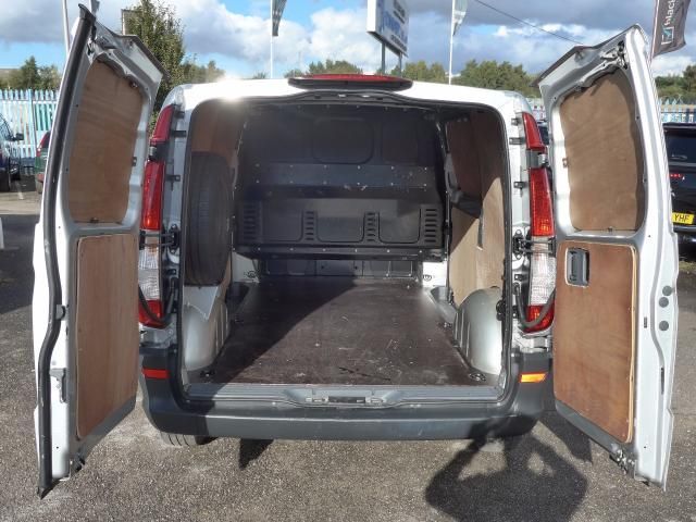 2010 MERCEDES-BENZ VITO 109 CDI COMPACT image 4
