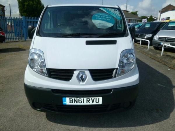 2011 RENAULT TRAFIC SL29 DCI image 4