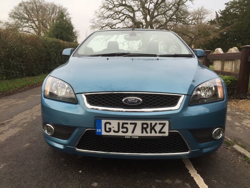 2007 Ford Focus CC3 image 2