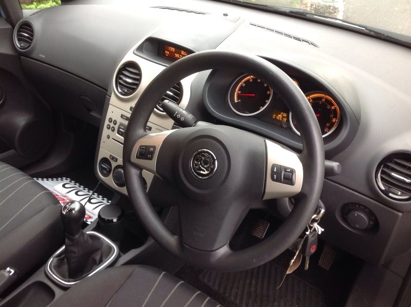 2007 Vauxhall Corsa Club image 4