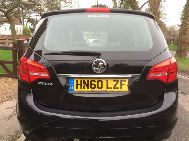 2011 Vauxhall Meriva Exclusiv image 3
