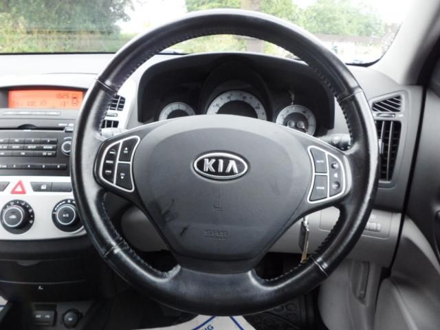 2008 KIA CEED 1.6 SR-7 5d image 4