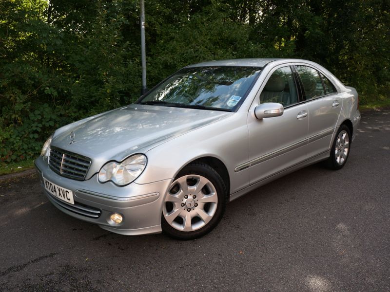 2004 MERCEDES C200 CDI image 2