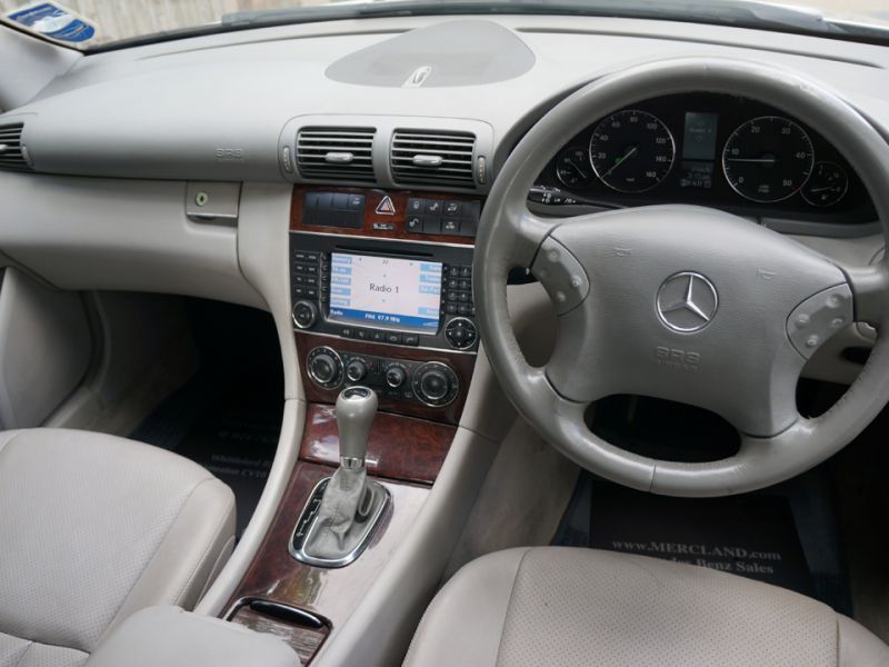 2004 MERCEDES C200 CDI image 4