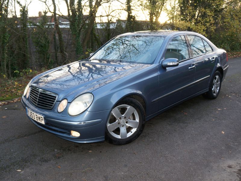 2003 MERCEDES E320 CDI AVANTGARDE image 2
