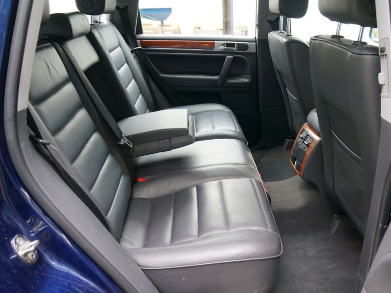 2004 VOLKSWAGEN TOUAREG 4.2 V8 image 5