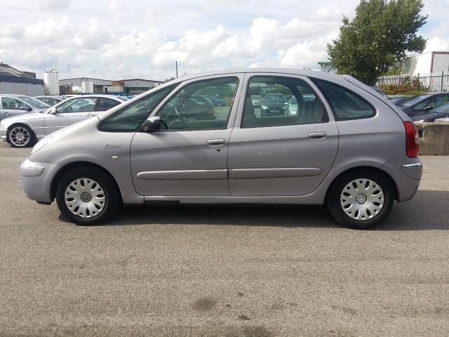2004 CITROEN XSARA PICASSO 2.0 image 2