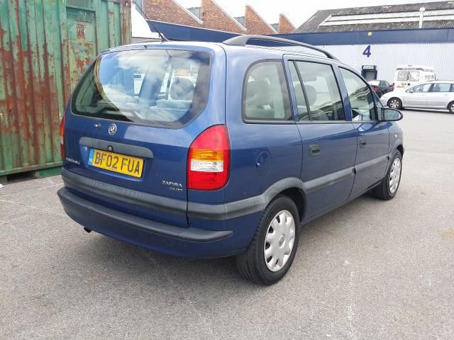 2002 VAUXHALL ZAFIRA 2.0 CLUB DTI image 2