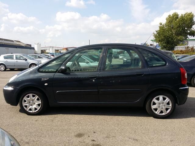 2004 CITROEN XSARA PICASSO 2.0 image 2