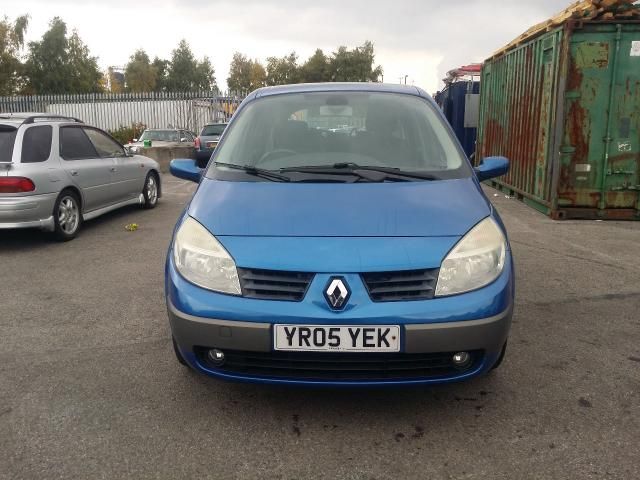 2005 RENAULT GRAND SCENIC 1.6 image 1