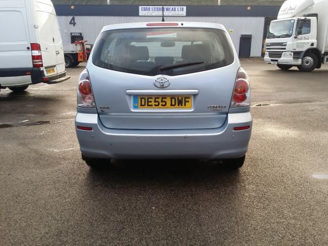 2005 TOYOTA COROLLA 2.0 VERSO T2 D-4D 5d image 3