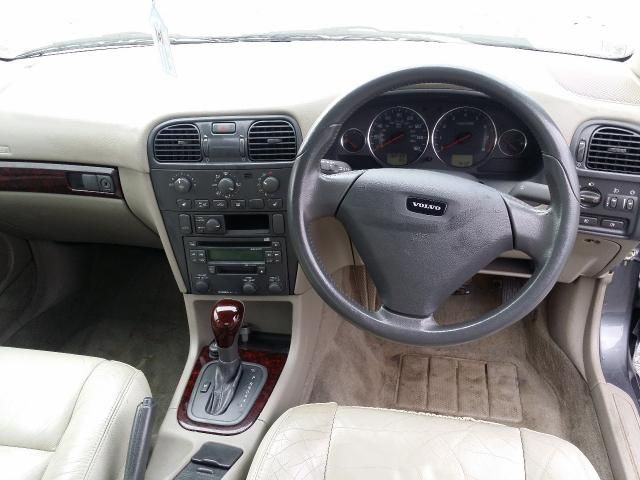 2004 VOLVO S40 1.8 SE 4d image 4
