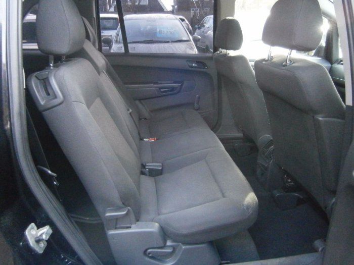 2006 Vauxhall Zafira 1.6i Life 5dr image 5