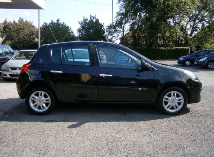 2006 Renault Clio 1.5 dCi 86 Dynamique 5dr image 2