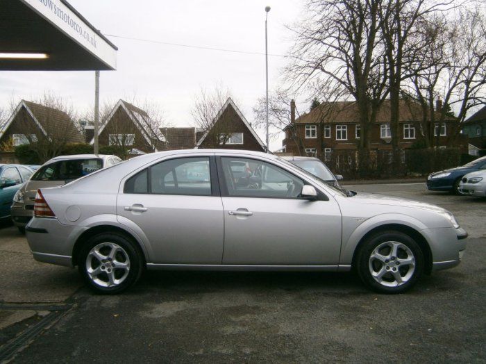 2007 Ford Mondeo 2.0TDCi 115 Edge 5dr image 2