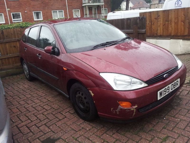 2000 Ford Focus TDi image 2