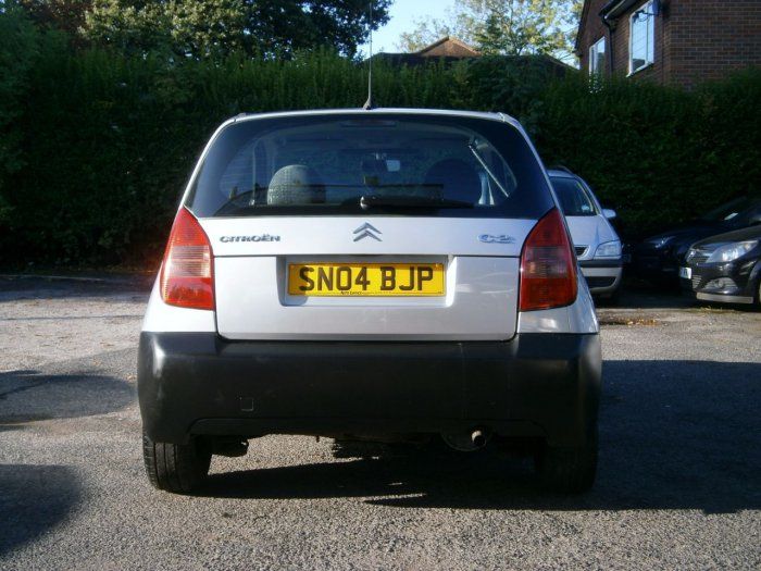2004 Citroen C2 1.1i L 3dr image 3