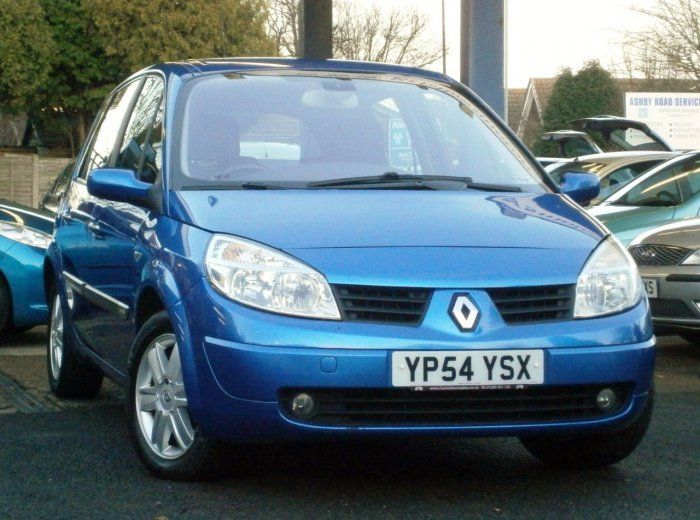 2004 Renault Megane Scenic 1.6 VVT image 1
