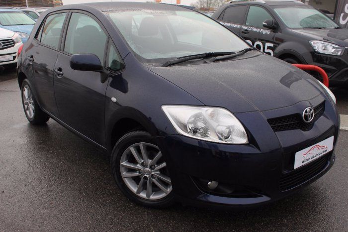 2009 Toyota Auris 1.6 V-Matic TR 5dr image 1