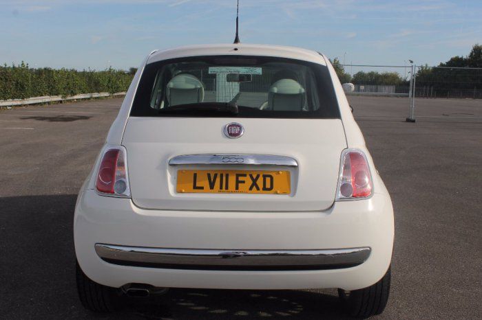 2011 Fiat 500 1.2 Lounge 3dr image 3