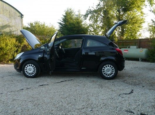 2009 VAUXHALL CORSA 1.0 i 12v LIFE 3DR image 4
