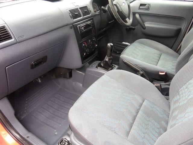 2008 Ford Transit Connect image 5