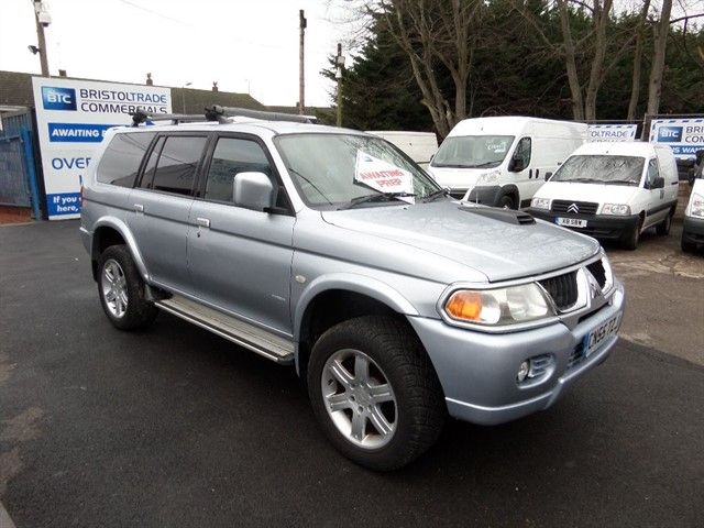 2005 Mitsubishi Shogun Sport image 1