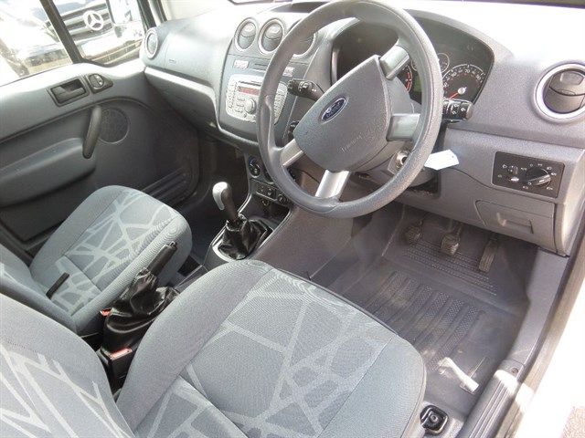 2010 Ford Transit Connect image 4
