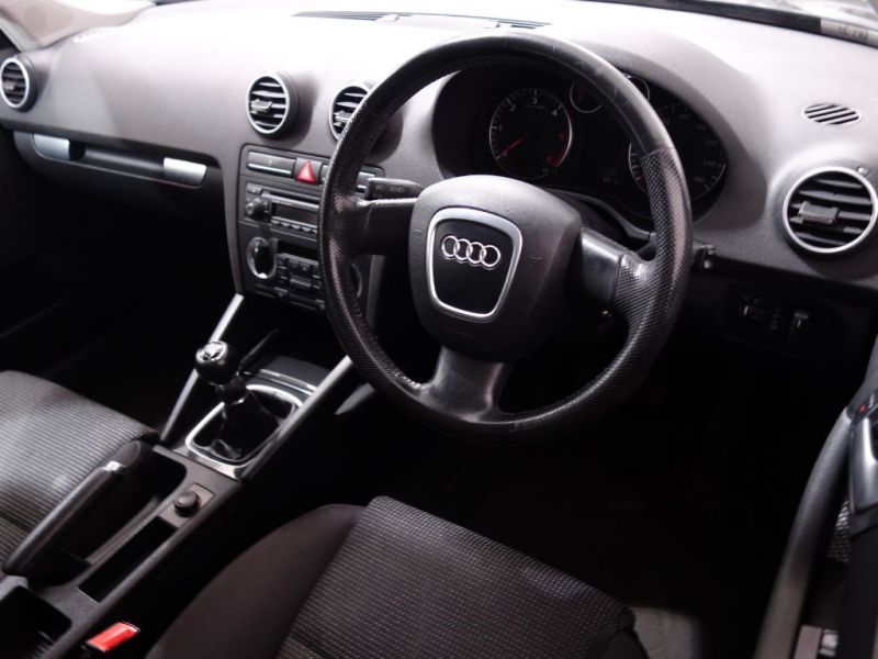 2004 Audi A3 2.0 image 4