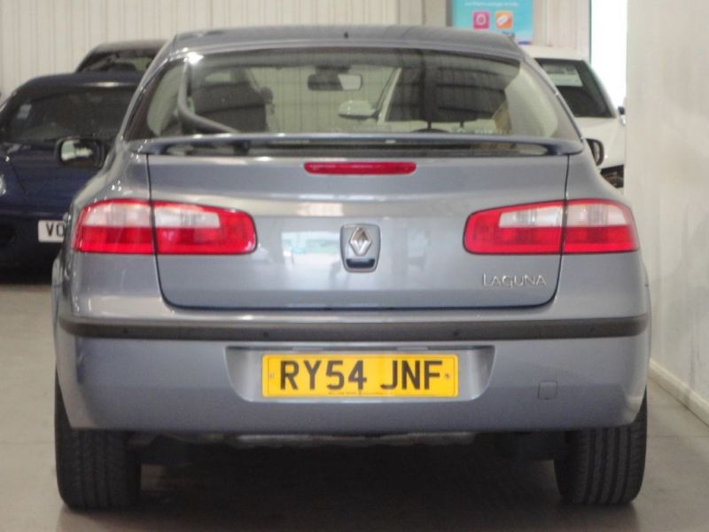 2005 Renault Laguna 1.8 image 3