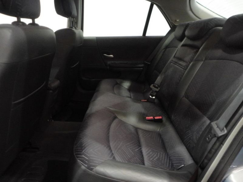2005 Renault Laguna 1.8 image 5