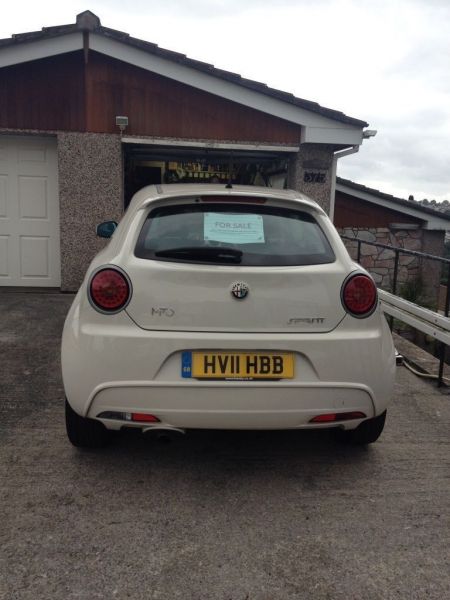 2011 Alfa Romeo Mito Sprint image 3