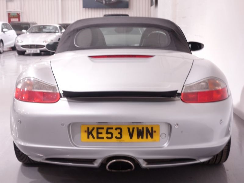 2004 Porsche Boxster 2.7 image 3