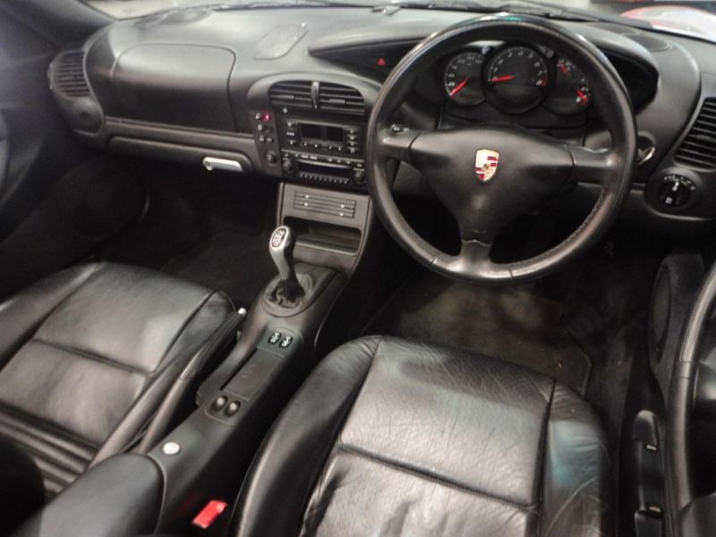 2004 Porsche Boxster 2.7 image 4