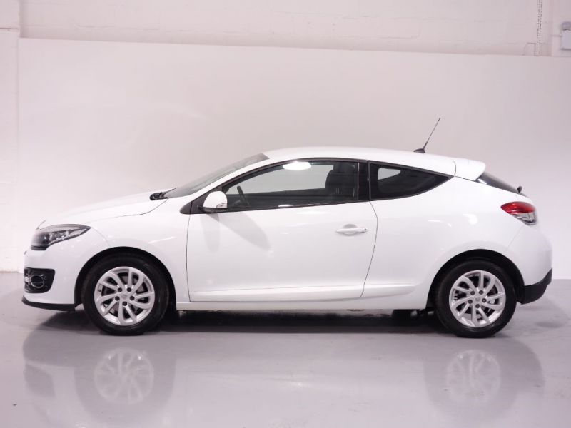 2014 Renault Megane 1.5 image 2