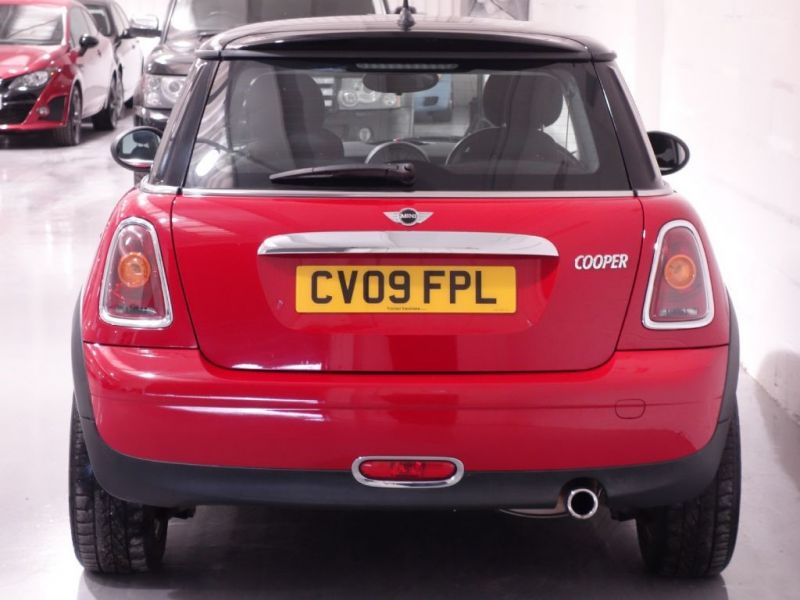 2009 MINI Hatch 1.6 image 3