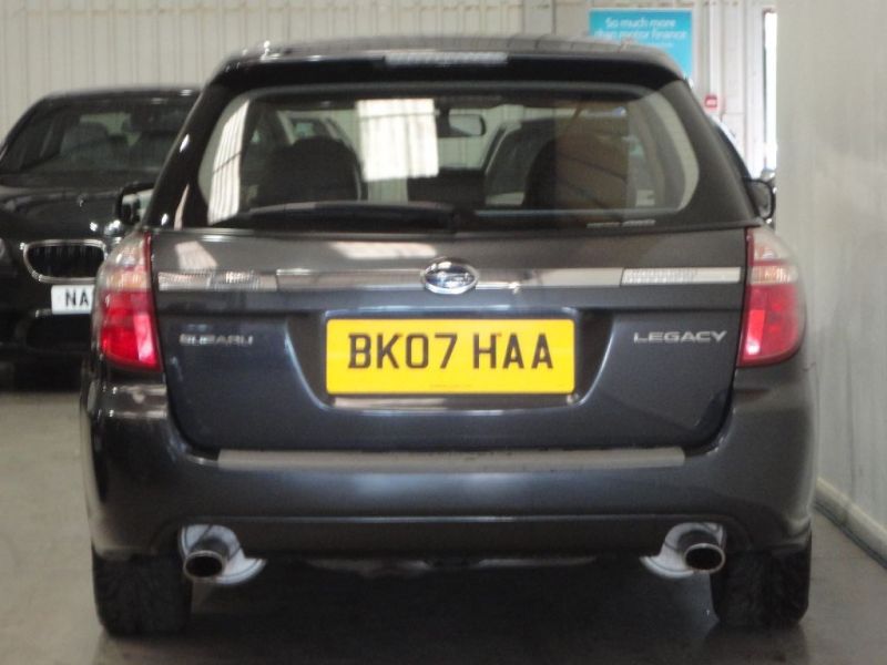 2007 Subaru Legacy 2.0 image 3