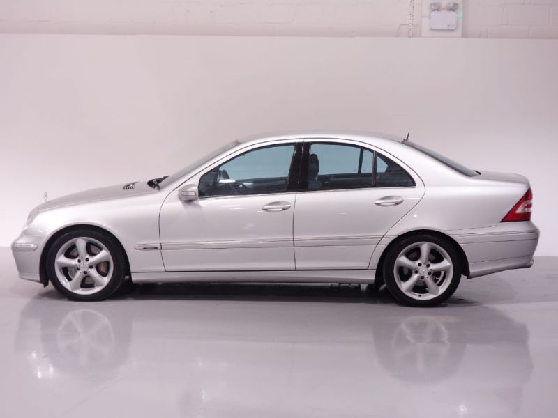 2006 Mercedes C Class C200 1.8 image 2