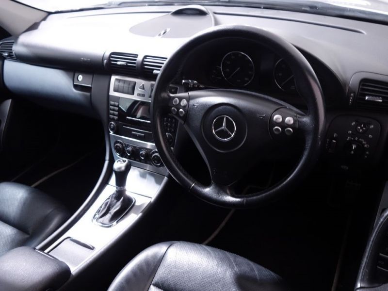 2006 Mercedes C Class C200 1.8 image 4