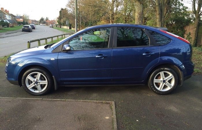 2007 Ford Focus 1.6 Titanium 5dr image 2