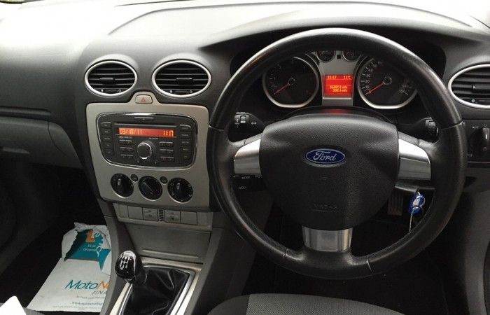 2008 Ford Focus 1.8 TDCi Zetec 5dr image 4