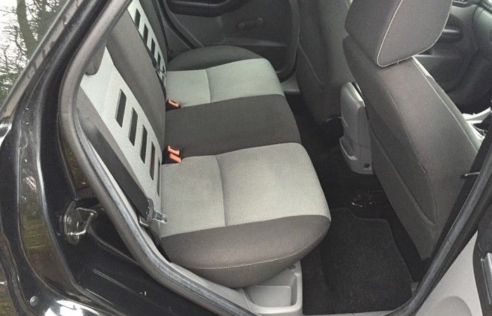 2008 Ford Focus 1.8 TDCi Zetec 5dr image 5