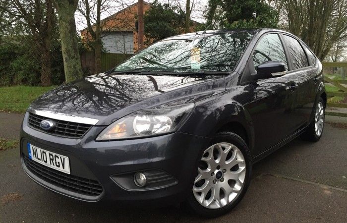 2010 Ford Focus 1.6 Zetec 5dr image 1
