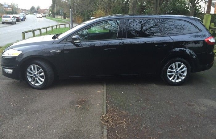 2011 Ford Mondeo 2.0 TDCi Zetec 5dr image 2
